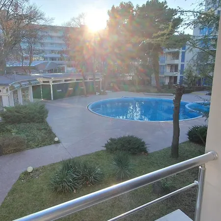 Апартаменти Dino Private Apartmets Excelsior *